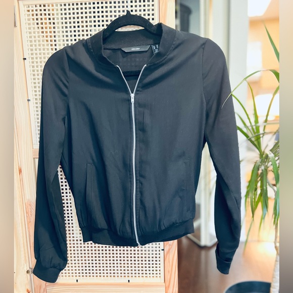 BNWT Vero Moda Bomber XS - Picture 2 of 4